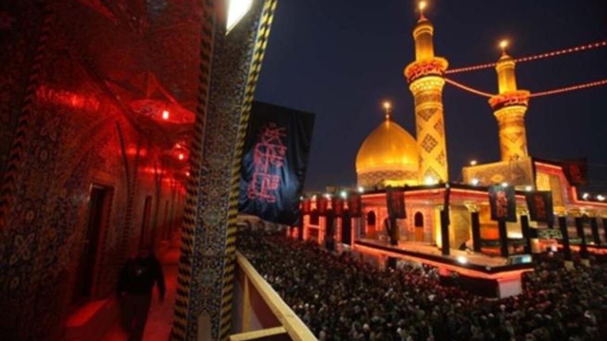 IRAQ: Shiite Muslim pilgrims gather at the Imam Abbas shrine, January 23, 2011, in the central Iraqi shrine city of Karbala.