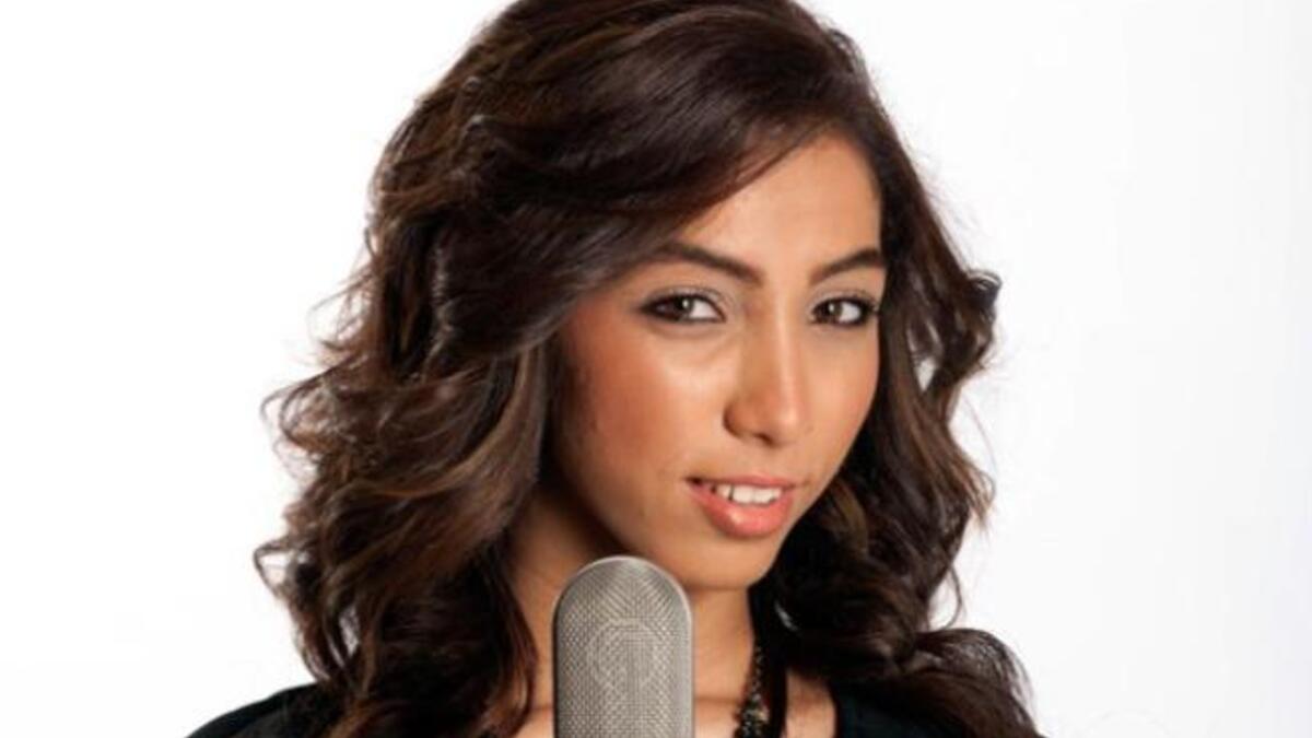 المشتركة المغربية دنيا بطمه في عرب أيدول