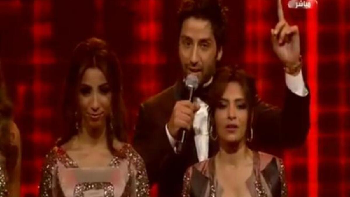 كارمن سليمان ودنيا بطمة في عرب أيدول