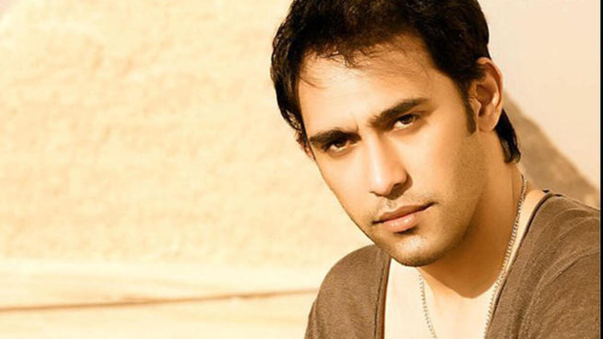 الملحن والمطرب عمرو مصطفى