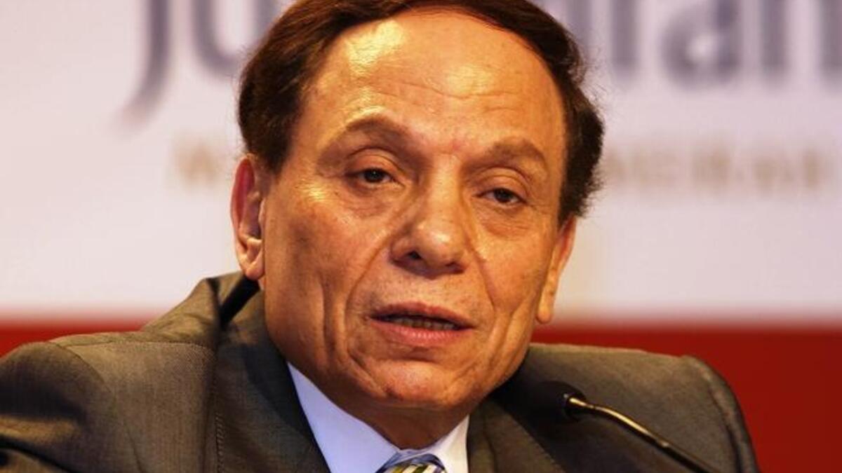 Adel Imam keeps mum about Assad