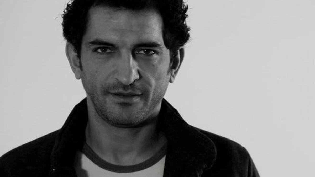 ‘Amro Waked’ boycotts the elections, stating in his personal blog that ‘the elections will be a farce, a comedy and an 
absurd play that is not worthy of a people aspiring for democracy’.