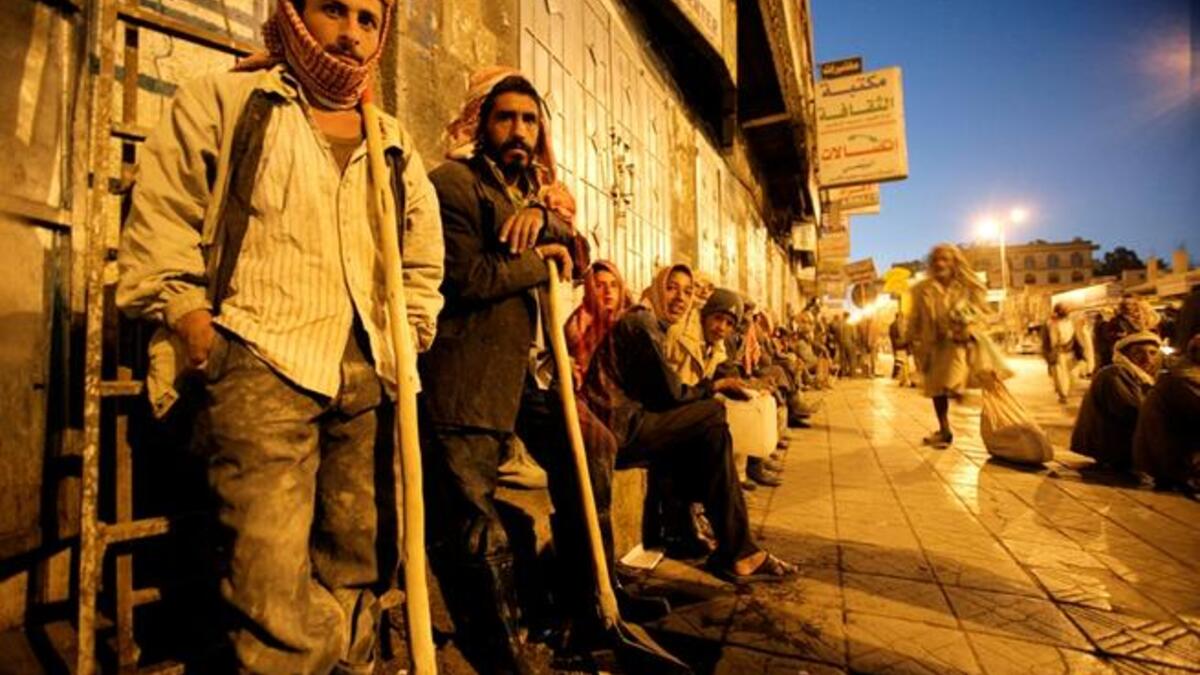 Arabs Got Issues: unemployed Yemenis crowd