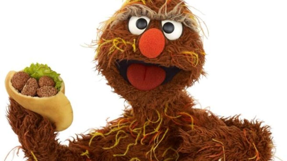 Israeli Muppet loves falafel