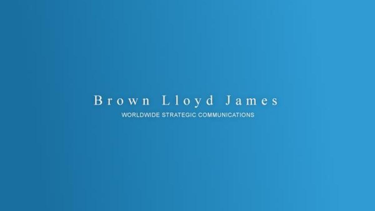 شعار مؤسسة بروان لويد جميس الأميركية للعلاقات العامة