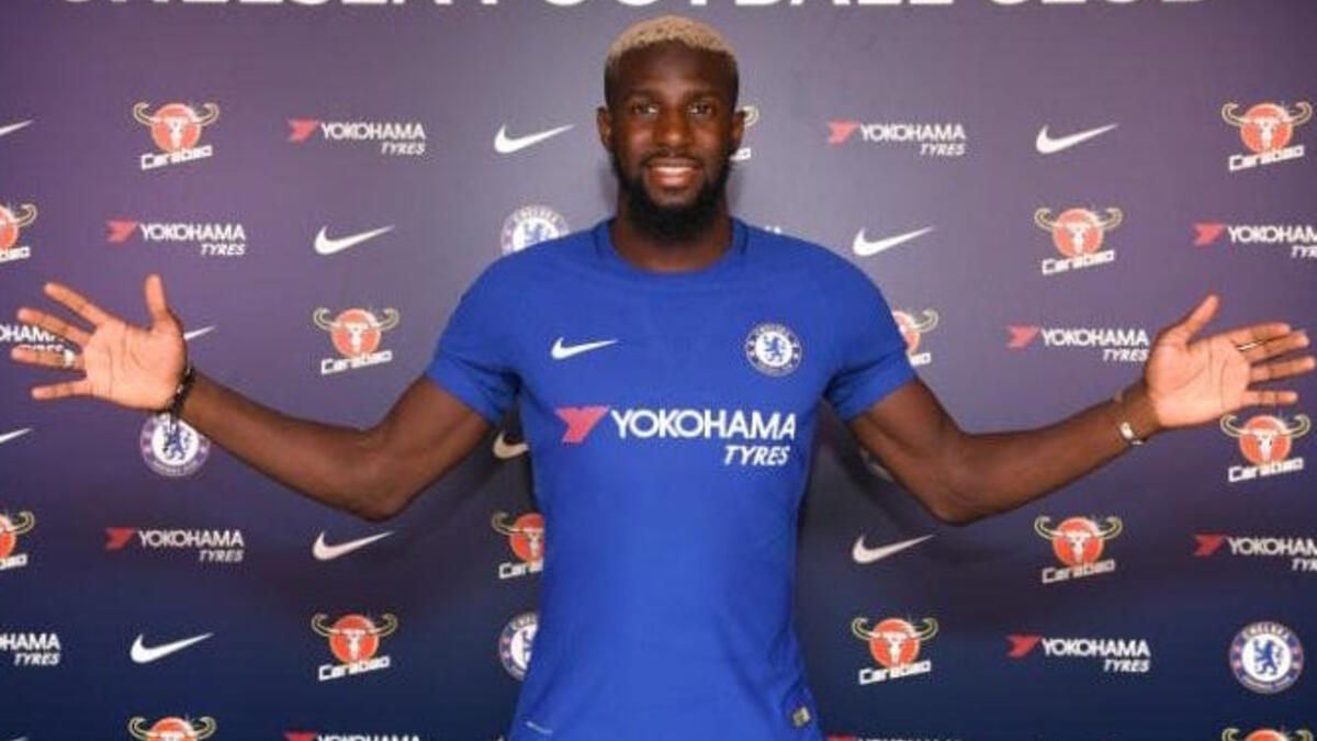 لاعب الوسط الفرنسي تايموي باكايوكو: من موناكو إلى تشيلسي مقابل 43 مليون يورو.