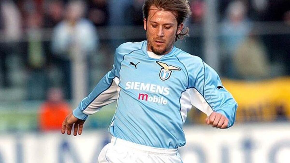 الإسباني جايزكا ميندييتا: انتقل من فالنسيا للاتسيو مقابل 42 مليون جنيه استرليني عام 2001، لاعب ميدلزبره السابق الذي اعتزل اللعب نهائياً عام 2008 وكان أحد أفضل لاعبي الوسط في العالم مع الخفافيش، إلا أنه فشل فشلاً ذريعاً في إيطاليا.