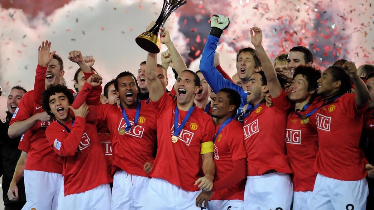 مانشستر يونايتد الإنجليزي: وفاز باللقب مرة واحدة عام 2008.