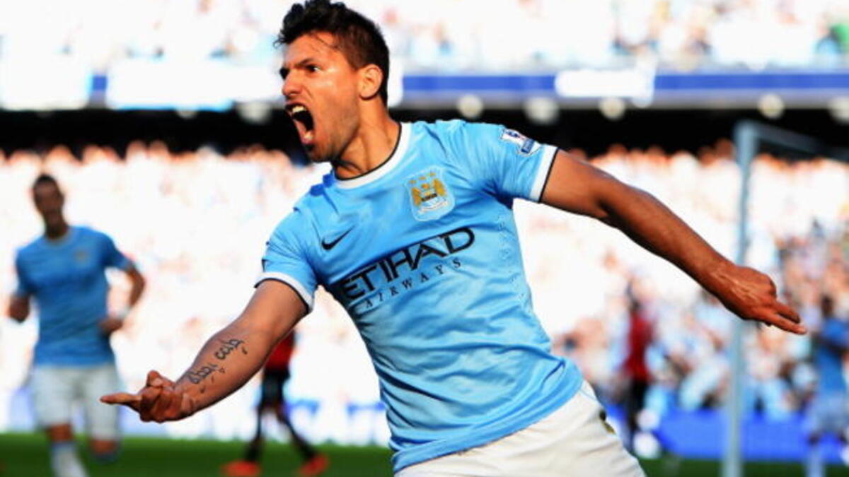 المركز الثامن: قميص المهاجم الأرجنتيني سيرخيو أغويرو (مانشستر سيتي): ارتفعت نسبة مبيعات قمصانه بعد الهدف الشهير الذي سجله قبل موسمين والذي منح السيتيزنز لقب الدوري الإنجليزي الممتاز، كما أنه قدم مستويات مميزة هذا الموسم لولا الإصابة.