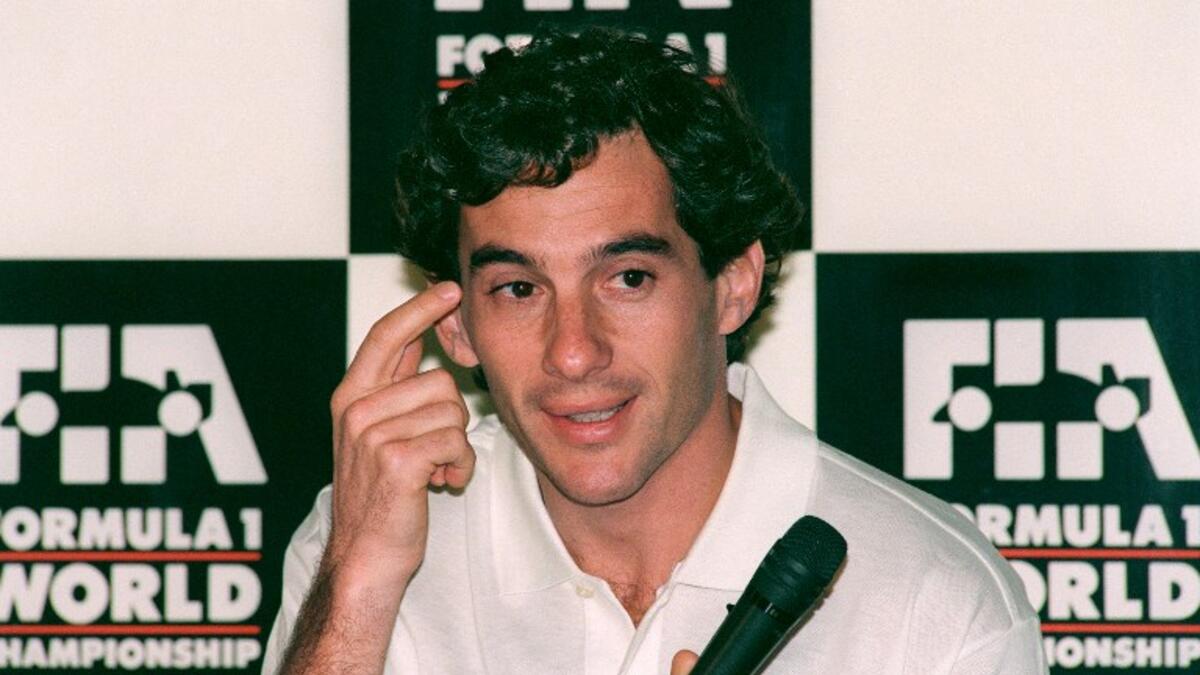 السائق البرازيلي آيرتون سينا بثلاثة ألقاب أعوام 1988 و 1990 و 1991.