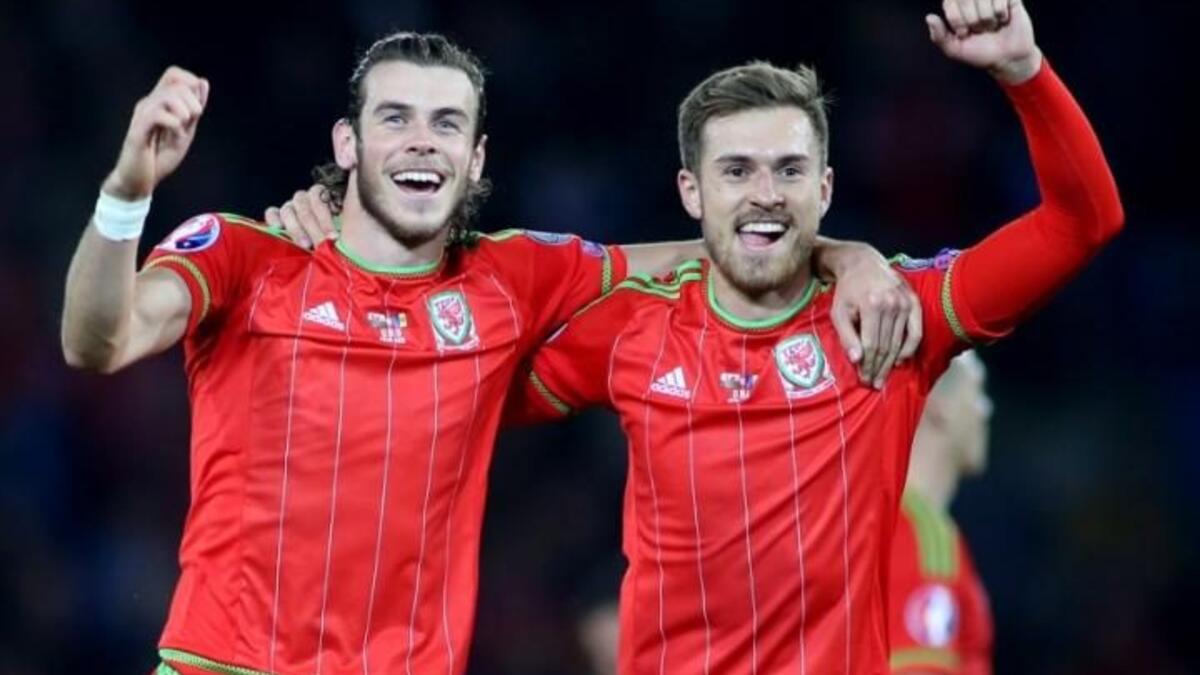 المجموعة الثانية - إنجلترا x ويلز (16 يونيو): مواجهة بريطانية مرتقبة بين هاري كاين ورفاقه من جهة، وغاريث بايل وزملائه من جهة أخرى.