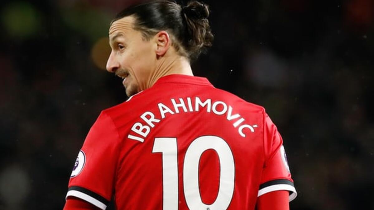 المركز الثامن: المهاجم السويدي زلاتان إبراهيموفيتش (أياكس ويوفنتوس وإنتر وبرشلونة وميلان وباريس سان جيرمان ومانشستر يونايتد): من عام 2001 وحتى الآن - سجل 48 هدفاً في 120 مباراة.