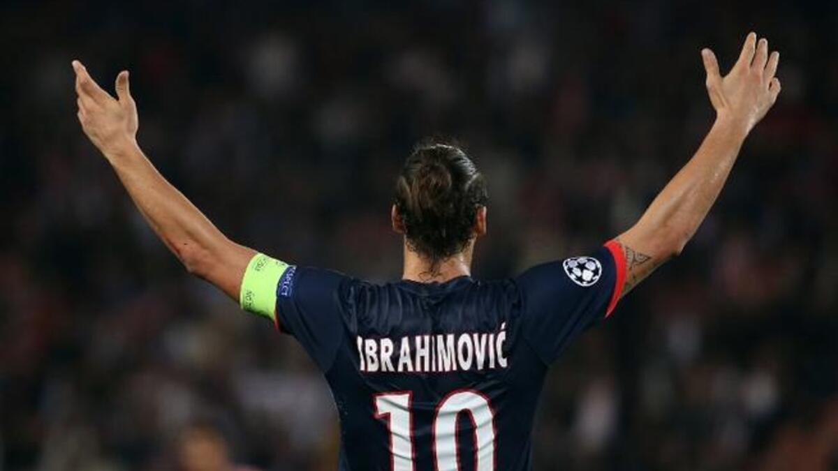 المركز السادس: قميص المهاجم السويدي زلاتان إبراهيموفيتش (باريس سان جيرمان): القميص الأعلى سعراً في هذه القائمة نظراً لعدد أحرف كلمة إبراهيموفيتش (11 حرفاً بالإنجليزية)، ازدادت شعبيته نظراً لمستواه الخرافي مع الباريسي هذا الموسم.