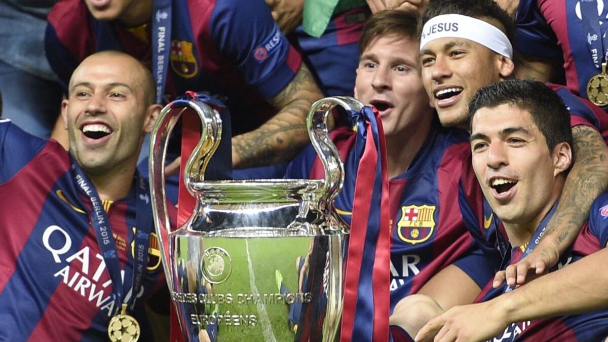 ثلاثي برشلونة (ليونيل ميسي ونيمار وخافيير ماسكيرانو): رغم النجاحات الباهرة التي حققوها على أرض الملعب، إلا أن الثلاثي تورط في قضايا تهرب ضريبي اضطروا إثرها لدفع ما مجموعه 40 مليون جنيه كغرامات نتيجة ما اقترفوه.