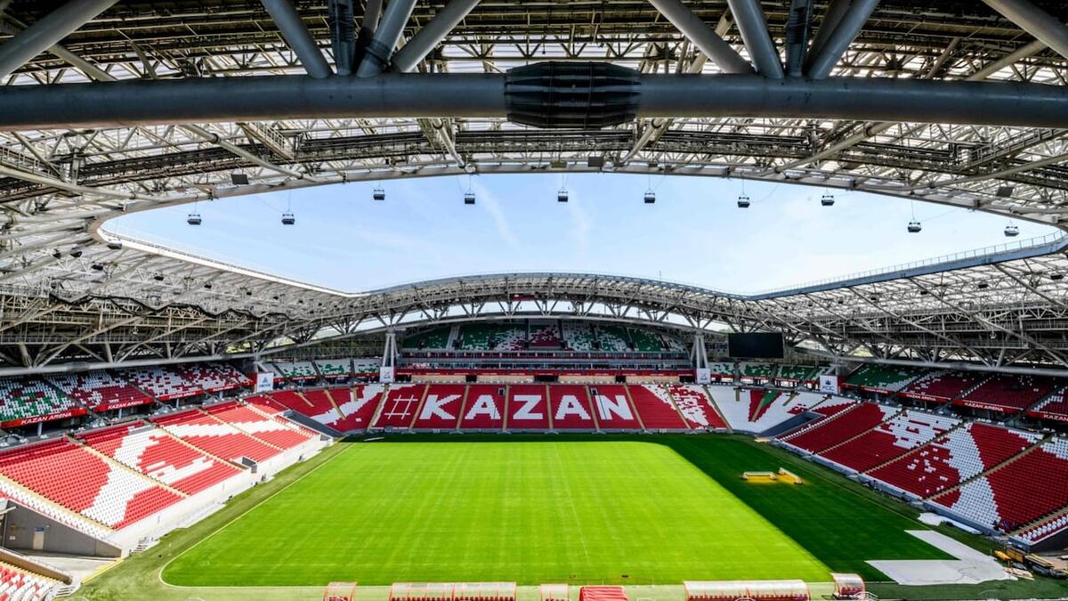 كازان آرينا في كازان: يتسع لـ 45,379 ألف متفرجاً.