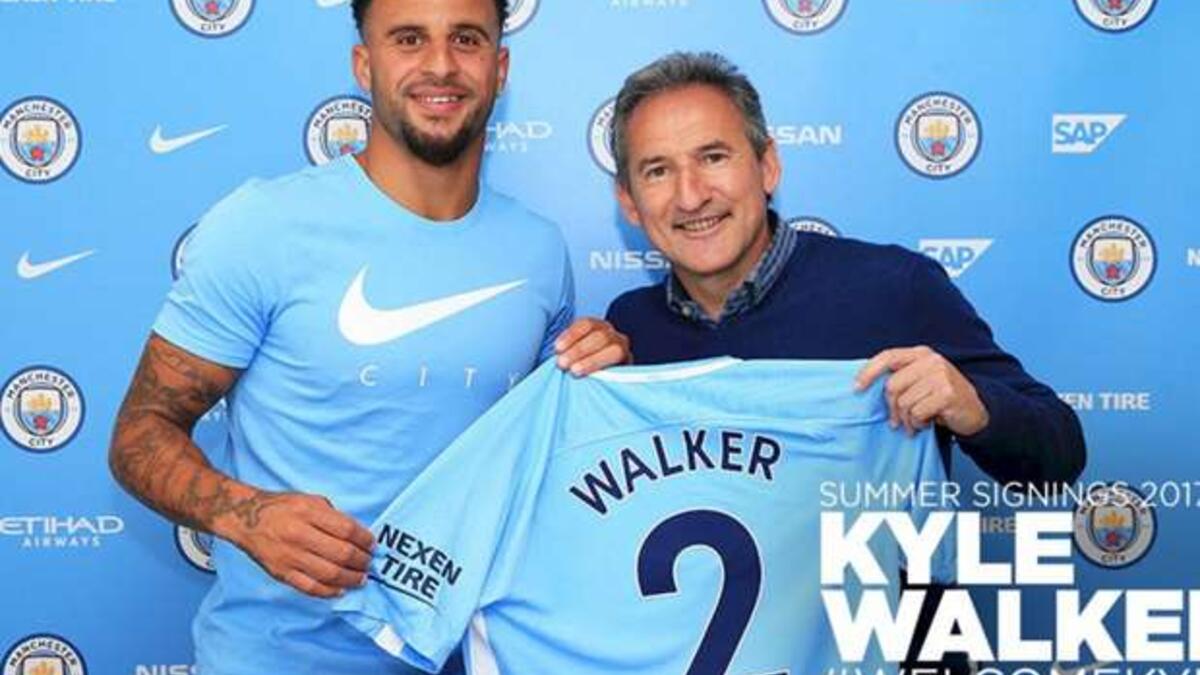 الظهير الإنجليزي كايل ووكر: من توتنهام إلى مانشستر سيتي مقابل 49 مليون يورو قابلة للزيادة.