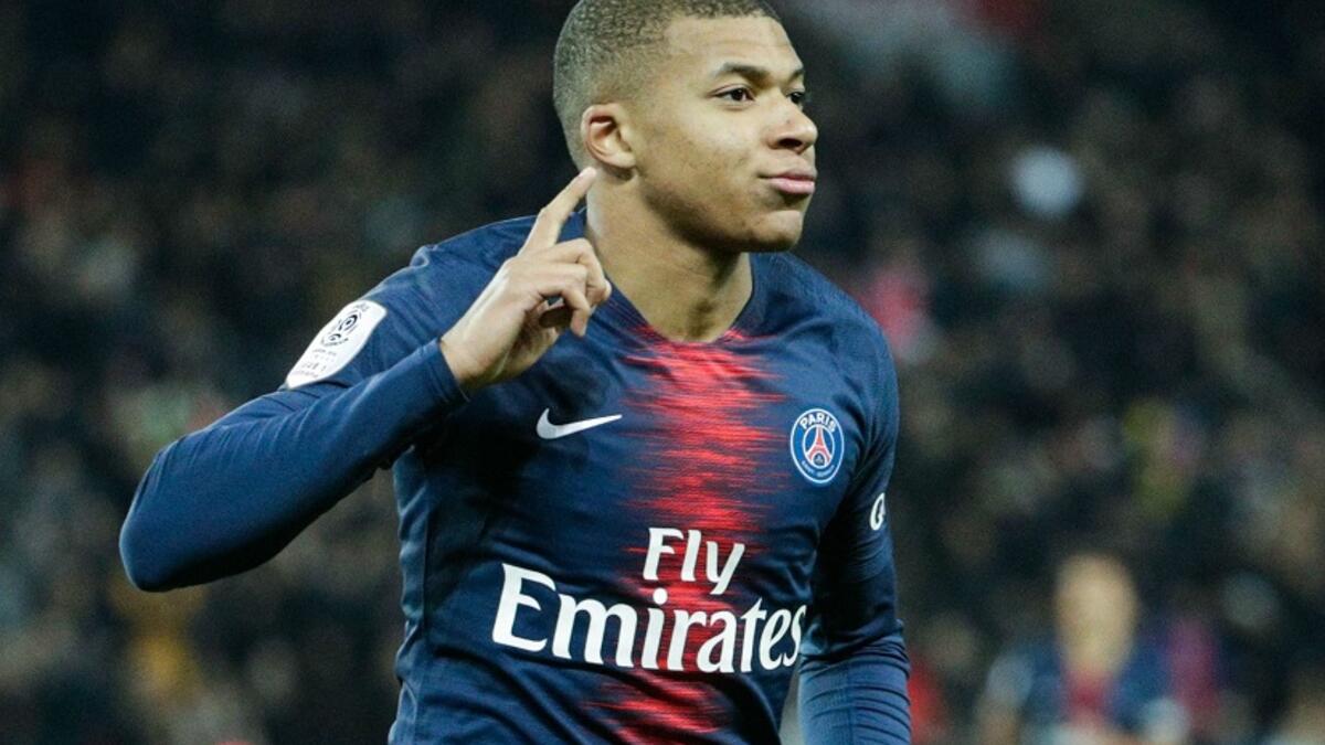 المركز الأول: الفرنسي كيليان مبابي مهاجم باريس سان جيرمان بقيمة 216.5 مليون يورو