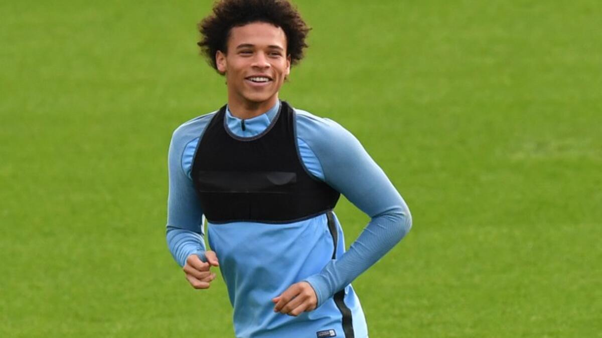 9. الجناح الألماني ليروا ساني (مانشستر سيتي) 119 مراوغة بنسبة 56%.