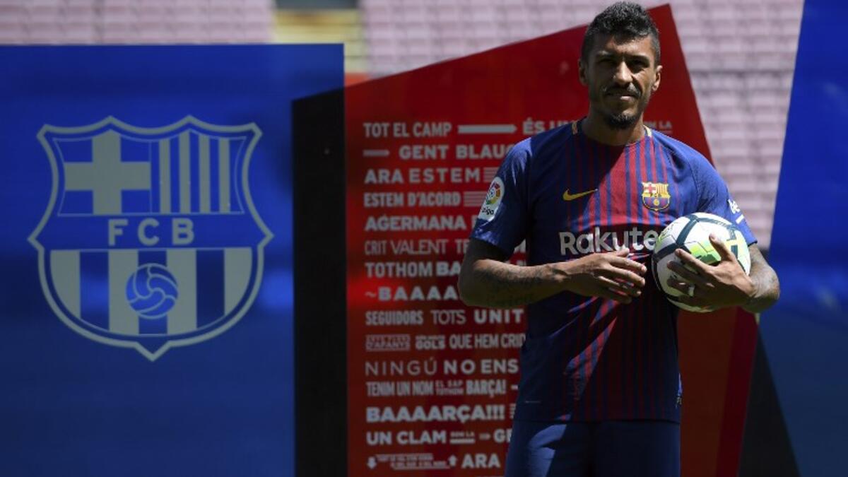 لاعب الوسط البرازيلي باولينيو (برشلونة)