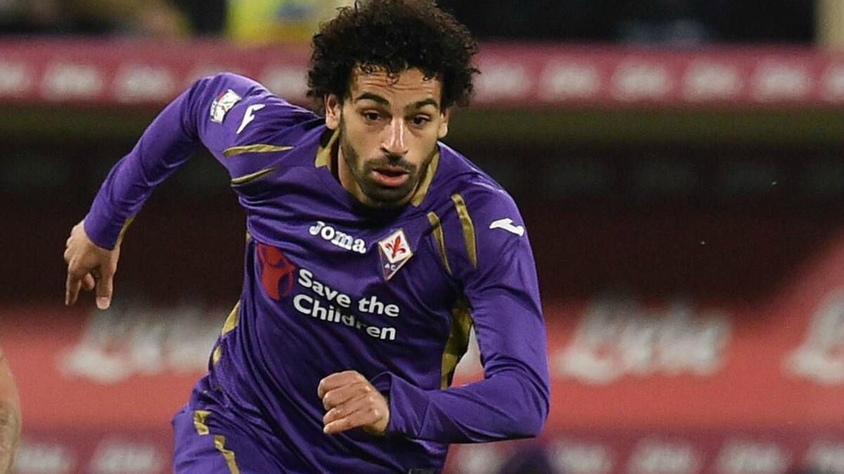 الجناح المصري محمد صلاح (من تشلسي إلى فيورنتينا) عام 2015 على سبيل الإعارة.