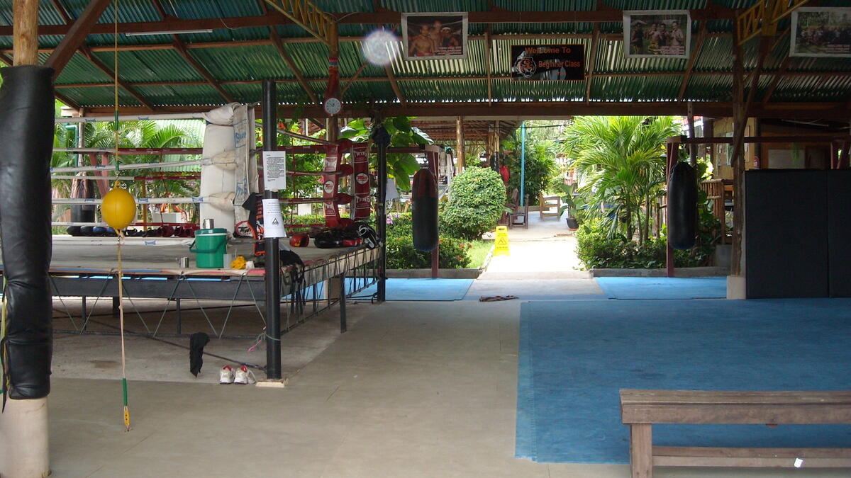 7- نادي تايغر مواي التايلندي في فوكيت (Tiger Muay Thai Gym) وتقدر قيمة اشتراكه بحوالي 3444 دولار سنوياً.