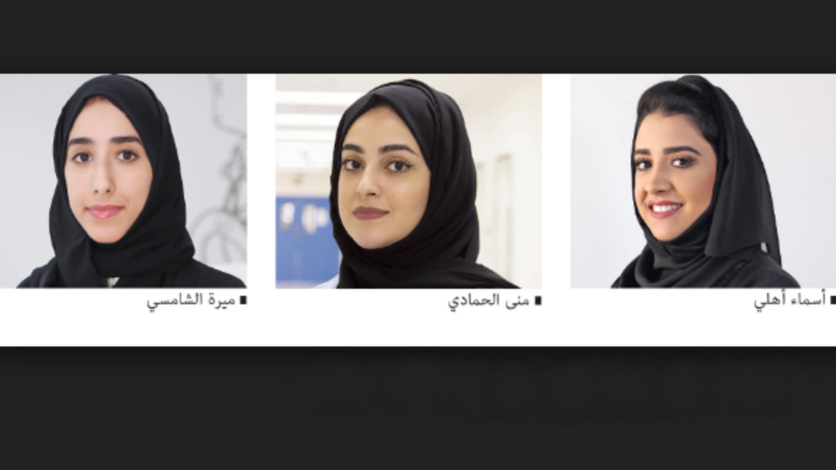 لعبت ثلاث مهندسات إماراتيات أدورًا مهمة في عملية تصنيع القمر الصناعي "خليفة سات"، وهنّ أسماء أهلي ومنى الحمادي وريم المحيسني.