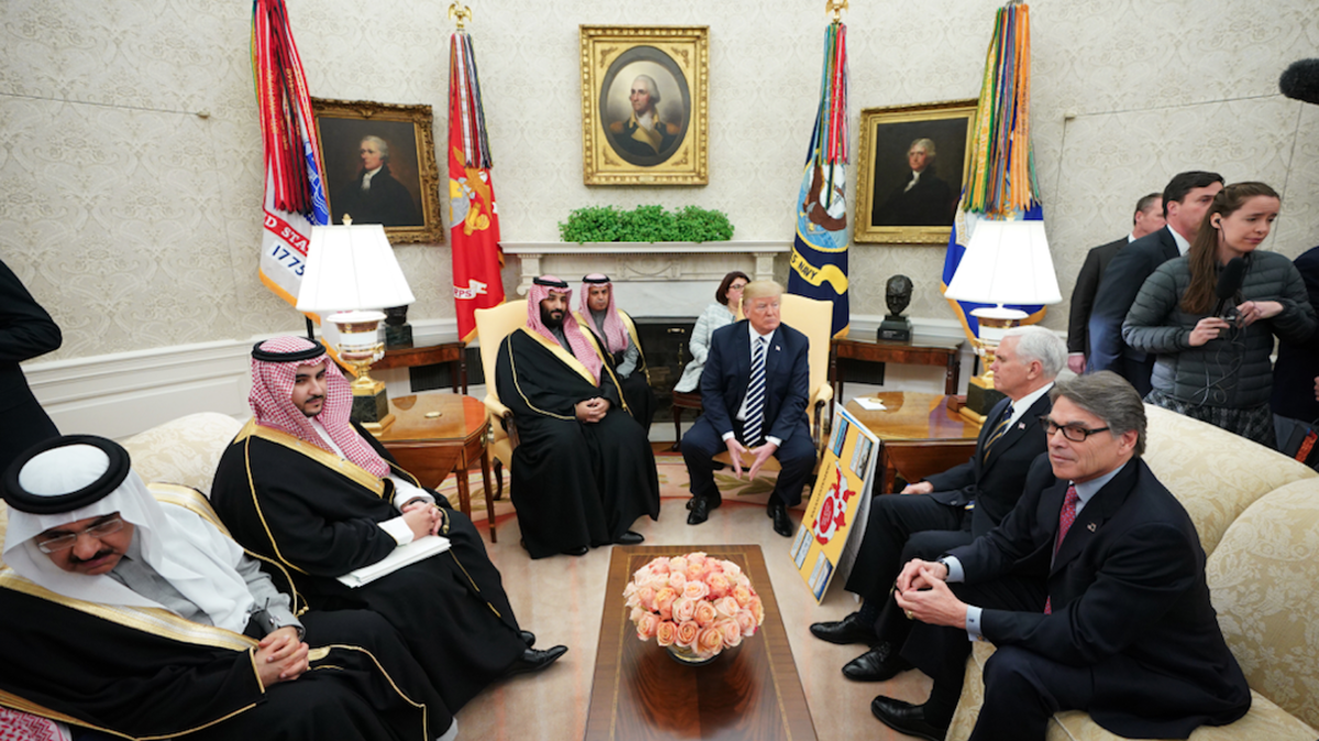 U.S. President Donald Trump meets with Saudi Arabia's Crown Prince Mohammed bin Salman in the Oval Office of the White House on March 20, 2018 in Washington, DC.  (MANDEL NGAN / AFP)