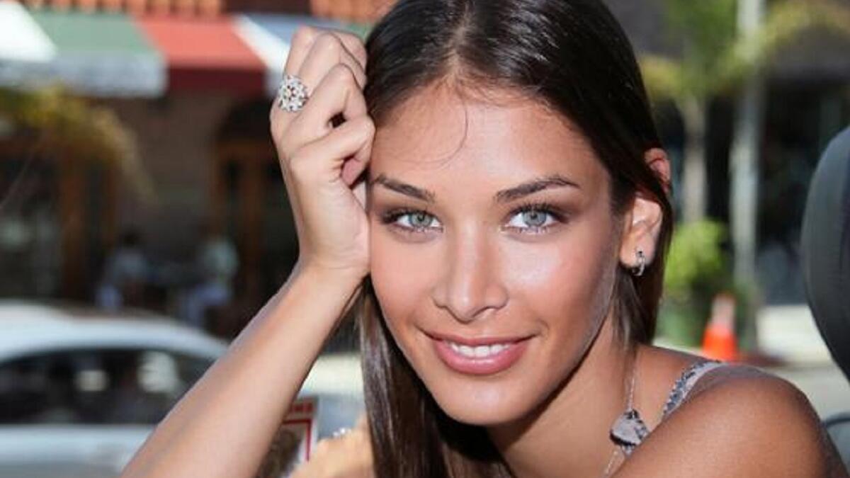 ديانا مندوزا:
جميلة أخرى من فنزويلا تتربع على عرش الجمال عام 2008 والتي أعادت اللقب إلى بلادها بعد 12 عامًا من فوز إليسيا مكادو.