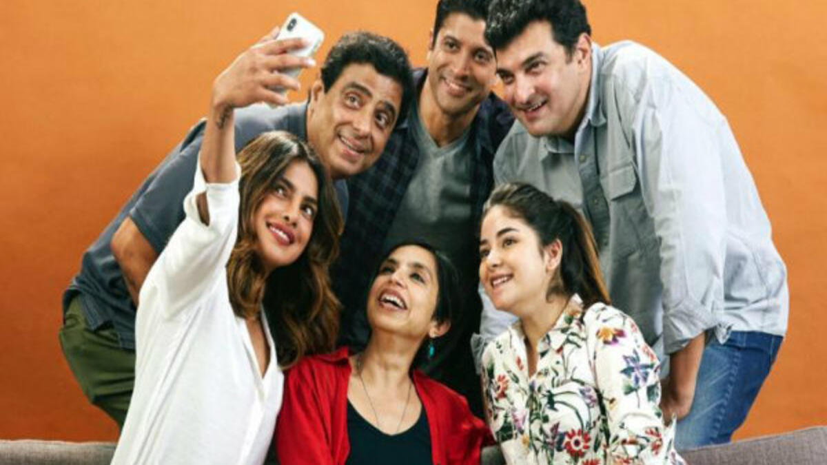 The Sky Is Pink: فيلم يشهد عودة "بريانكا تشوبرا" للسينما، وتدور أحداثه حول قصة حياة الكاتبة عائشة تشودري. ولم يتم تحديد موعد عرضه بعد.