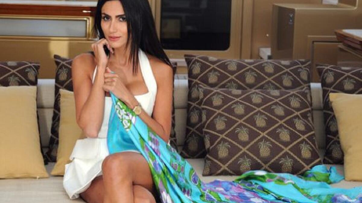 ديالا مكي إعلامية لبنانية تعمل حالياً في تلفزيون دبي، وهي خريجة الجامعة الأمريكية في بيروت. ولدت في إيران ونشأت في بيروت. دخلت مجال الإعلام وعرفت من خلال برنامجها «المشاهير» حيث قابلت الكثير من مشاهير العالم ، جورج كلوني، توم كروز الآن هي وجه إعلامي مهم