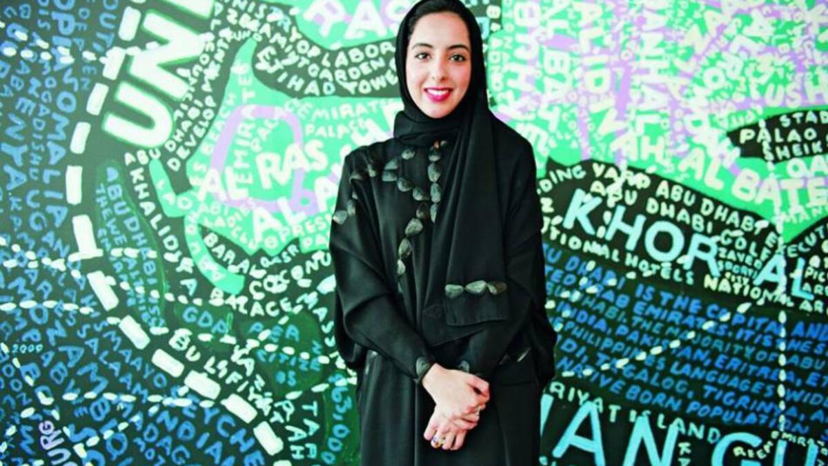 أعلن محمد بن راشد عن تعيين شما سهيل المزروعي الحاصلة على شهادة الماجستير في تخصص السياسة العامة من جامعة أكسفورد. وزيرة دولة لشؤون الشباب في الإمارات.وهكذا أصبحت الإماراتية شما المزروعي البالغة من العمر 22 عاما أصغر وزيرة في العالم.