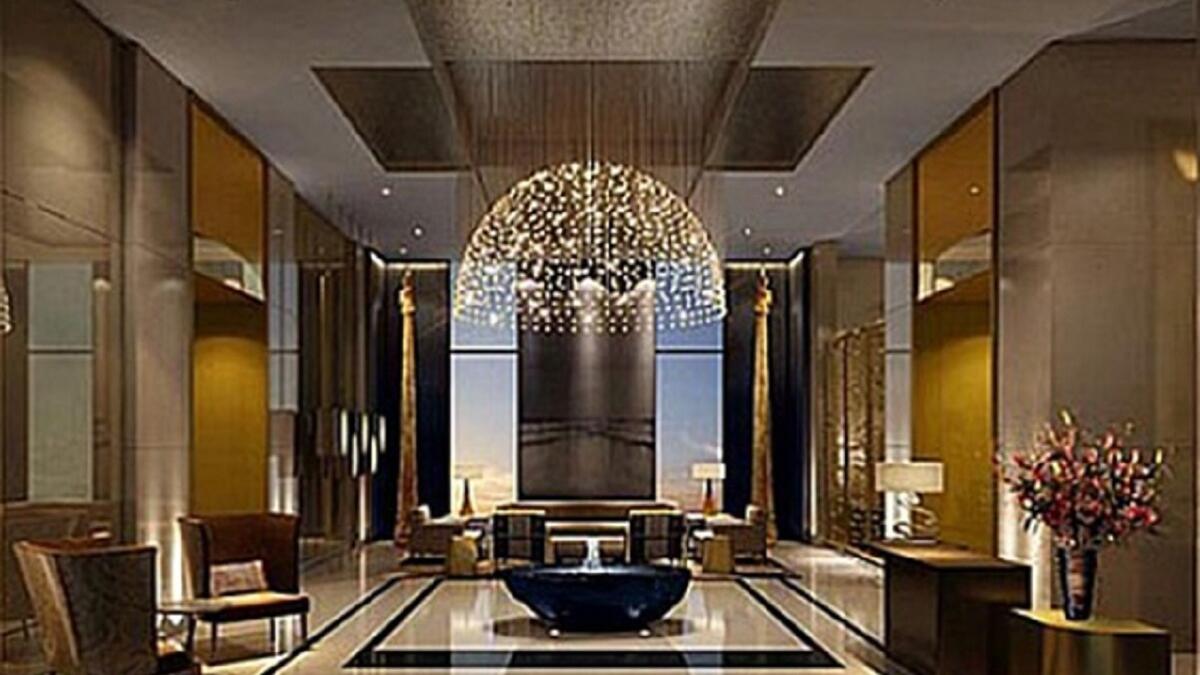 فندق "فورسيزونز في DIFC"، تم افتتاح هذا الفندق مؤخراً في مركز دبي المالي العالمي، وهو ثاني فندق تابع لمجموعة فورسيزونز في دبي، وما يميزه تصميمه الرائع الذي يضم 106 جناحاً ومناطق للجلوس ، فضلاً عن الحديقة على سطح الفندق التي توفر واحة هادئة للترحيب بالضيوف