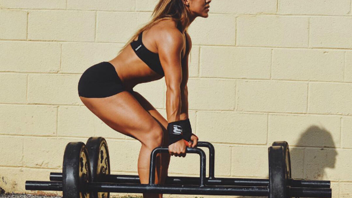 Heba Ali﻿ A beast Don’t let her pretty face fool you Heba can wall sit 900lbs stronger than most men I