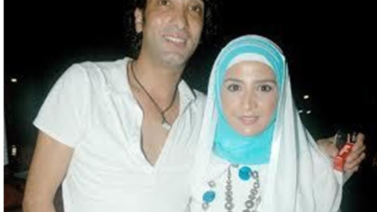 أثارت قضية "خالد خطاب" طليق الفنانة "حنان ترك" مؤخراً الكثير من الجدل وذلك بعد اتهامه بالشذوذ الجنسي وقيامه بتنظيم حفلات للشذوذ داخل مسكنه وتم ضبط عدد من الأحراز التي تحتوي على مشاهد له على “هارد ديسك” تثبت ممارساته الشاذة مع أصدقائه.