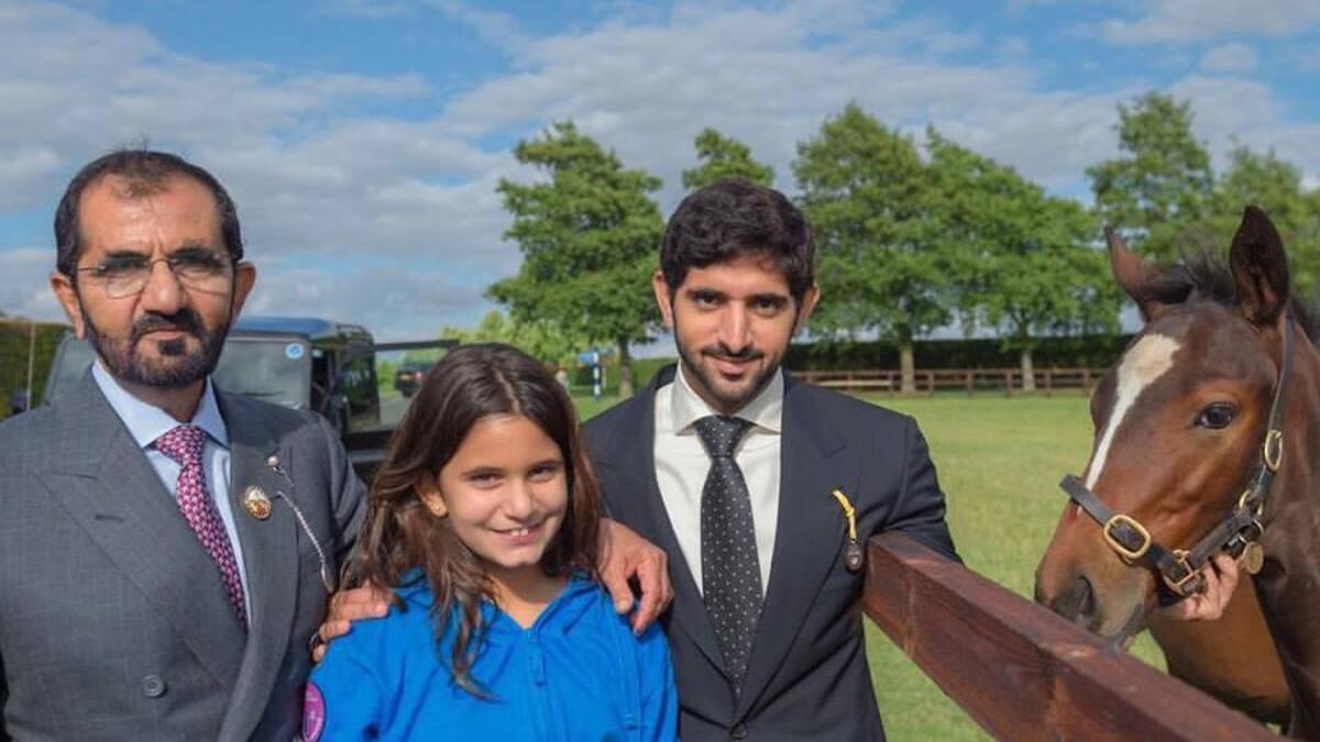 نشرت الأميرة هيا بنت الحسين، زوجة الشيخ محمد، عبر صفحتها على فيسبوك صورًا عائلية ومقطع فيديو علقت عليه بالقول: "كل عام وصاحب السمو الشيخ محمد بن راشد آل مكتوم بخير وسعادة".