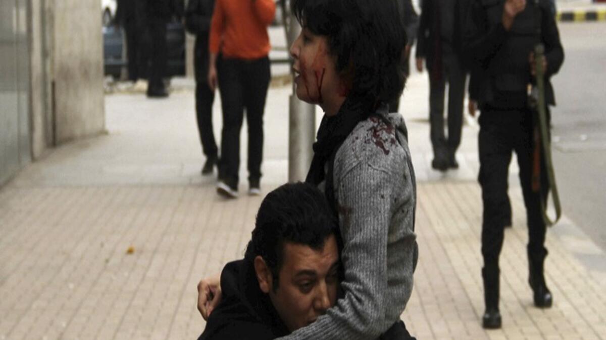 272 حالة وفاة التي كانت تحدث في الشوارع أو في أماكن الاعتقال والسجون من قبل عناصر الأمن، وتنفي وزارة الداخلية تسببها في موت المحتجزين حيث تذكر أن الأسباب تكون من الأمراض المزمنة والحادة، وهذا يقود إلى الإهمال الطبي.