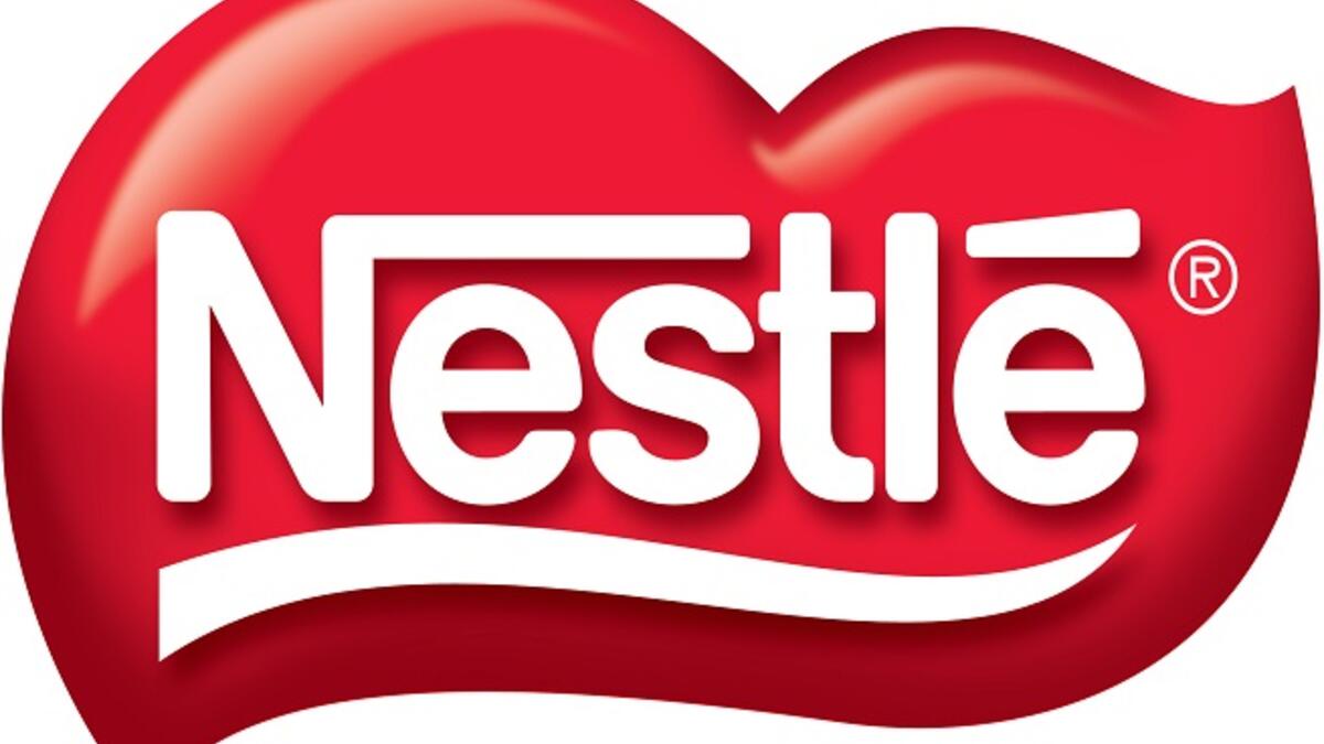 نستلة Nestle: أكبر شركة أغذية عامة في العالم، قامت بشراء 51% من أسهم شركة أوسيم وهي شركة تصنيع أغذية إسرائيلية تعمل في فلسطين المحتلة.