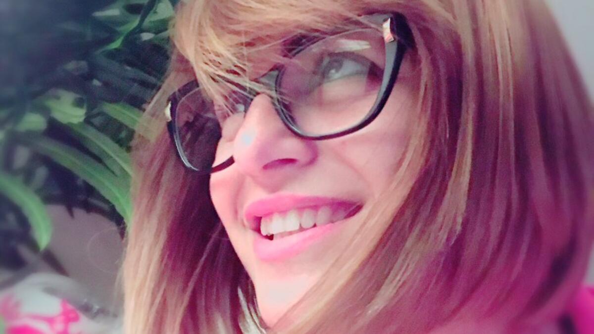 نشرت الفنانة المصرية منة فضالى صورة لها عبر احد مواقع التواصل التواصل الاجتماعى تظهر فيه بلوك جديد. وقالت منة فضالى: “هذه الصورة لوك جديد لى.. اتمنى ان تقولوا رايكم فيه”.