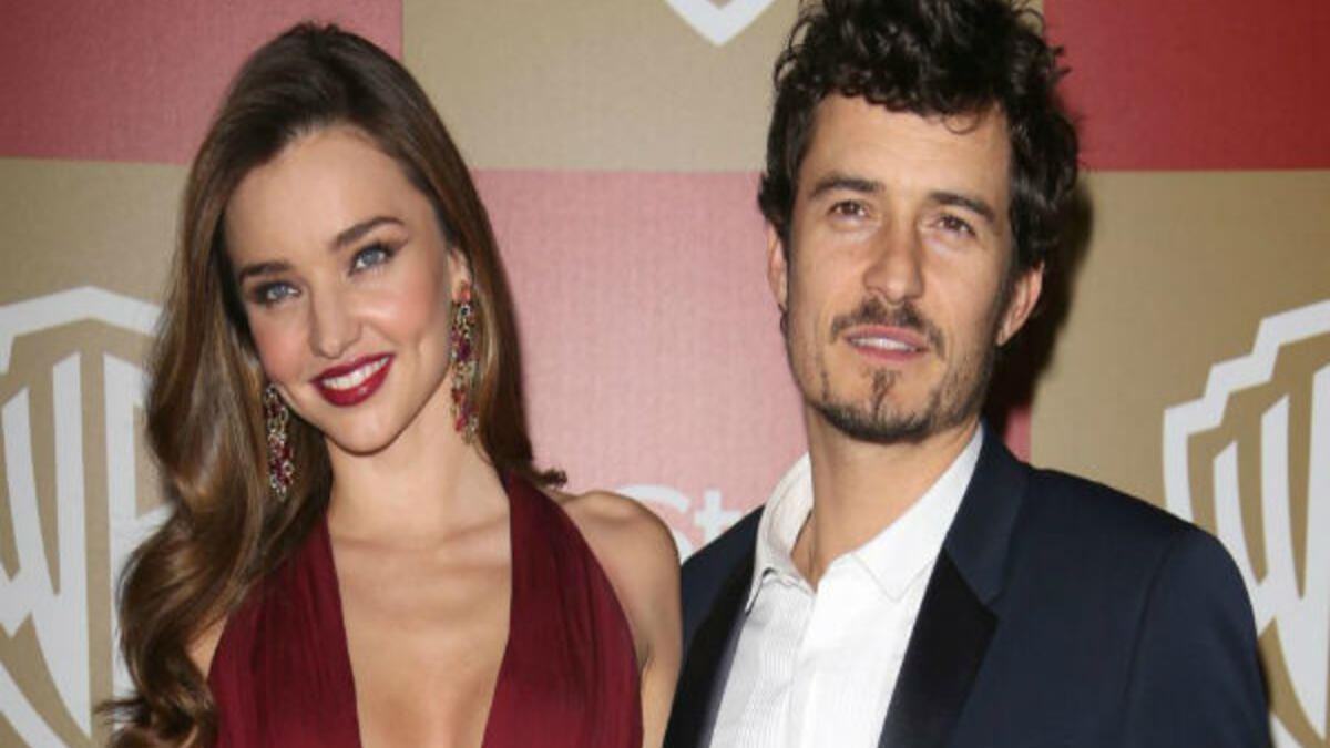 أورلاندو بلوم: في يوليو عام 2009، وأثناء انشغاله بحضور عرض لصديقته السابقة ميراندا كير، تمكنت عصابة Bling Ring من اقتحام منزله وسرقة العديد من المجوهرات وساعات رولكس حيث بلغت قيمة المسروقات نحو 500 ألف دولار.