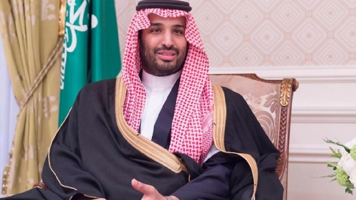محمد بن سلمان بن عبد العزيز آل سعود (31 عامًا) من مواليد 31 آب/أغسطس 1985 هو الابن السادس للملك سلمان بن عبدالعزيز ووالدته الأميرة فهدة بنت فلاح بن سلطان آل حثلين العجمي، وجده لأمه راكان بن حثلين شيخ قبيلة العجمان.