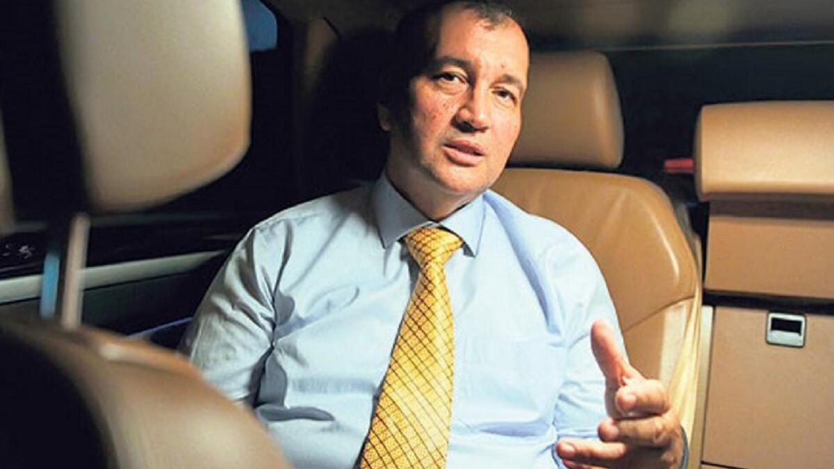 مراد أولكر: رجل أعمال تركي صاحب علامة "أولكر" لمنتجات البسكويت والرقائق والشوكولاتة، قيمة ثروته 3.6 مليار دولار أمريكي.