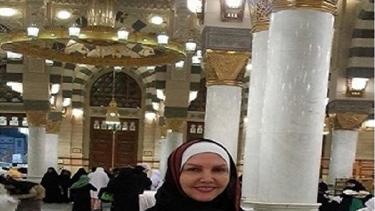 أعلنت المطربة نادية مصطفى، خلال حفلها بمهرجان محكي القلعة، الأخير، عن سفرها لأداء فريضة الحج.