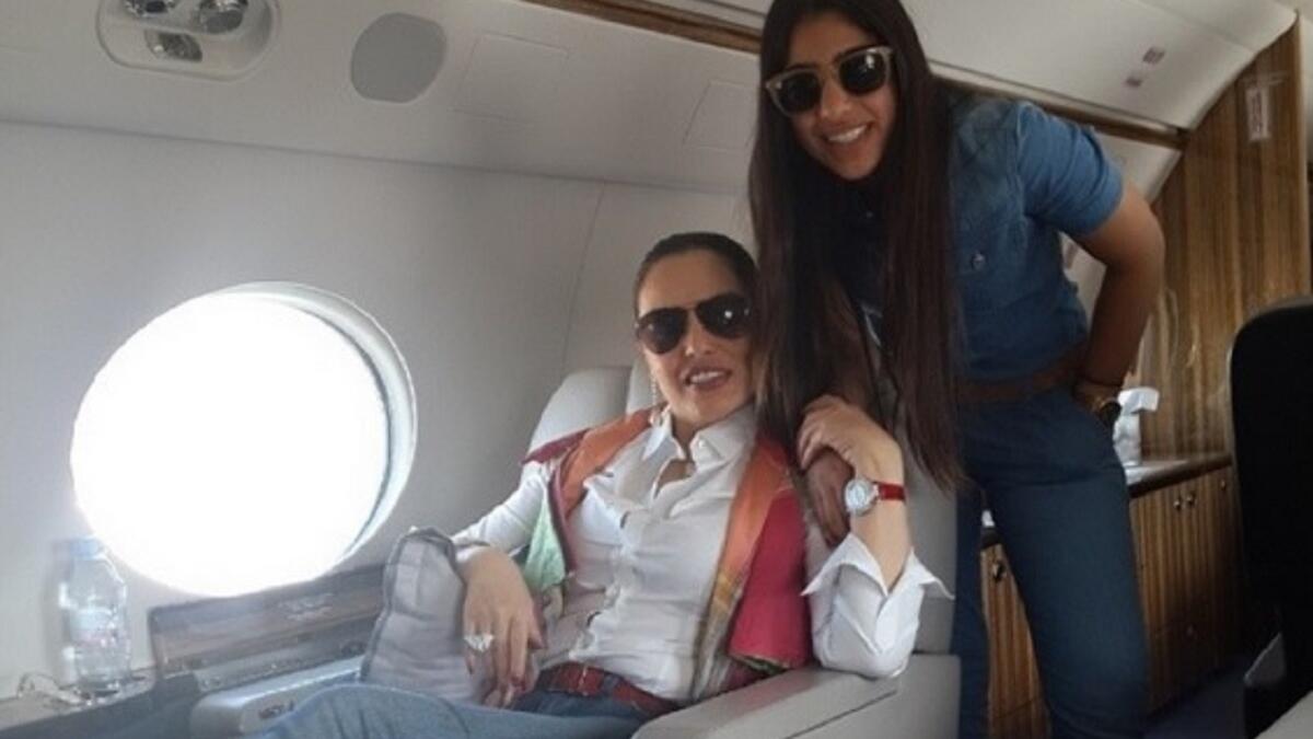 حياتها الخاصة: هي ابنة أحمد عبد الفتاح الشلقاني، وشقيقها عازف الغيتار عمر خورشيد، وهي متزوجة من رجل الأعمال الأردني علاء الخواجة، وقد أنجبت له لولوة وتالية القرآن.