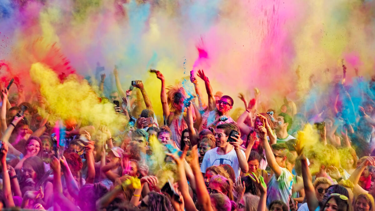 HOLI FESTIVAL (INDIA, NEPAL)
Holi is undeniably one of the biggest religious festivals around the world. Dubbed the Festival of Colors, Holi is a springtime celebration of all things good prevailing over evil (Shutterstock)
