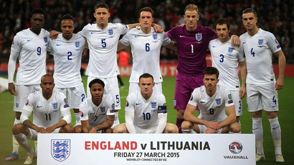 منتخب إنجلترا (المجموعة الخامسة): انتزع صدارة المجموعة برصيد 30 نقطة (10 انتصارات من 10 مباريات).