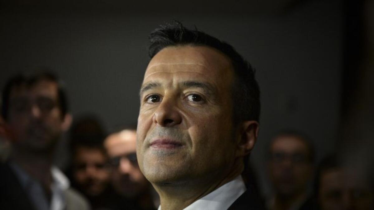 2- البرتغالي جورجي مينديش وكيل أعمال اللاعبين.