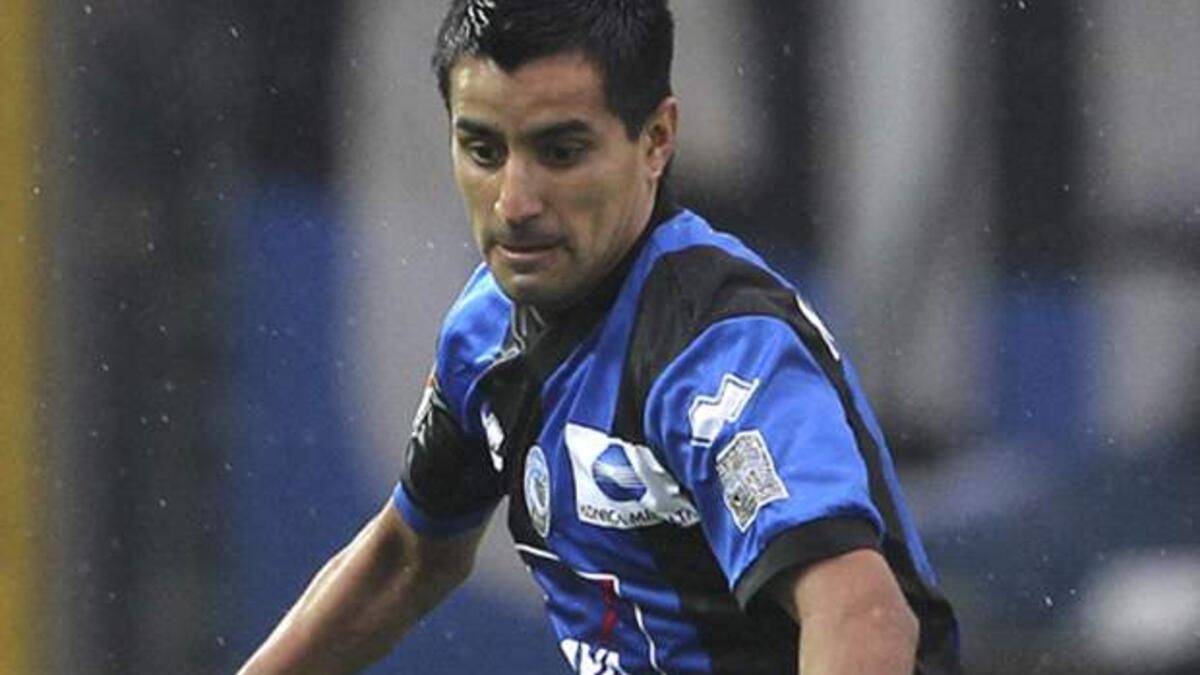 لاعب الوسط المهاجم الأرجنتيني ماكسيميليانو موراليز (160 سم - مواليد 1987): احترف في صفوف راسينغ وإف سي موسكو وفيليز سارسفيلد وأتالانتا، وشارك مع منتخب بلاده في مباراة دولية واحدة.