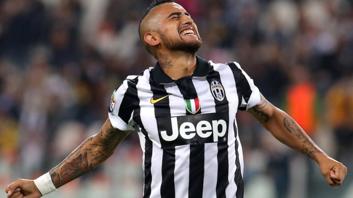 لاعب الوسط التشيلي آرتورو فيدال (يوفنتوس)