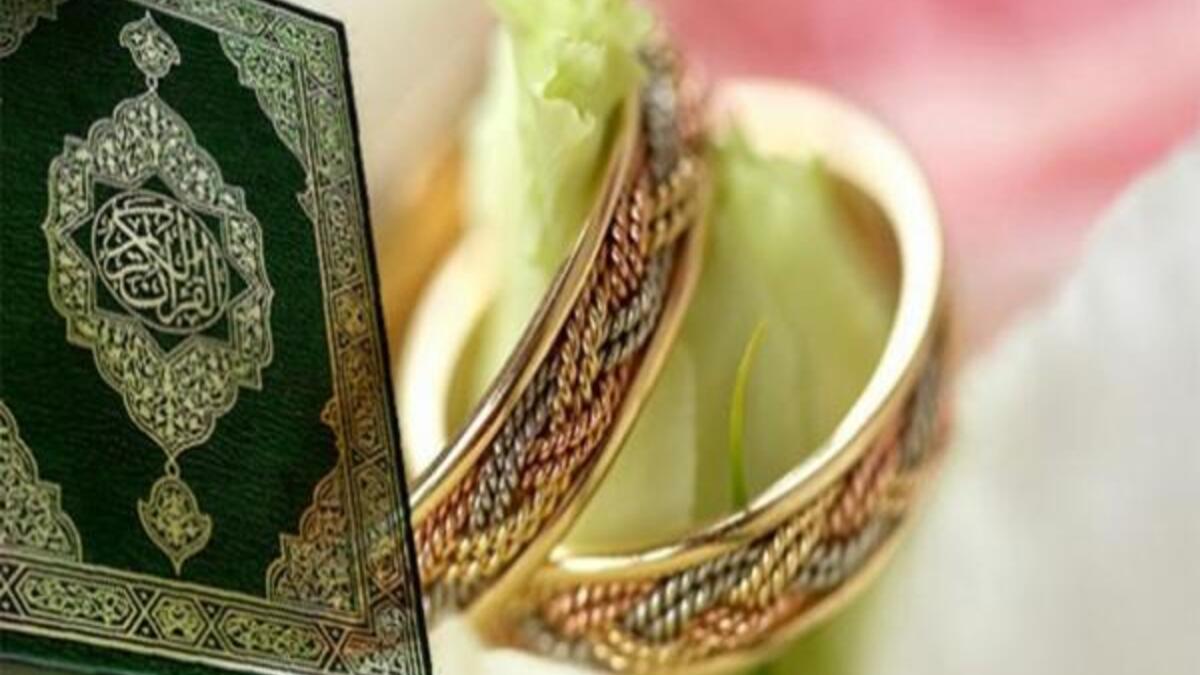 الفلسطينية هبه عمّار طلبت من زوج المستقبل أن يكون مهرها حفظ سورة النور، وبالقعل تزوجته بعد قيامه بتسميع السورة أمامها.