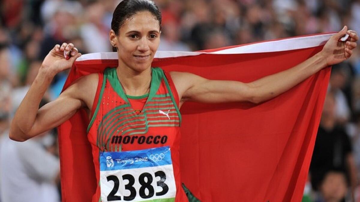 المغربية حسناء بنحسي فازت بفضية في سباق 800 متر في دورة الألعاب الأولمبية التي أُقيمت في أثينا بالعام 2004، و استطاعت الفوز ببرونزية في سباق 800 متر لألعاب القوى في العاصمة الصينية بكين بعام 2008.